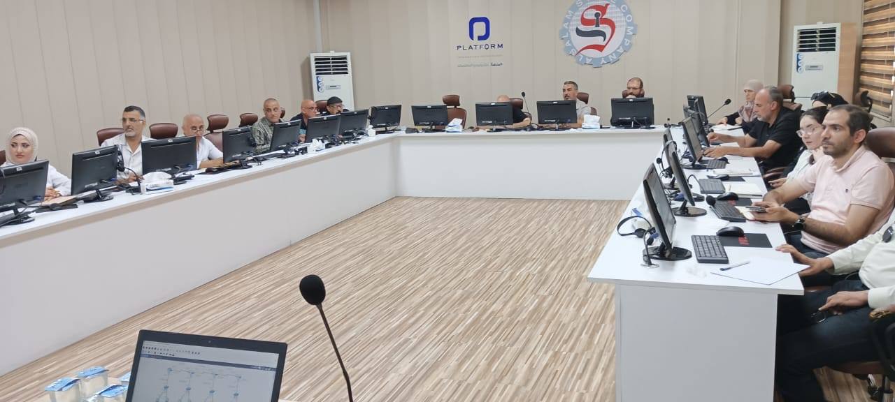 بغية مواكبة التطور والحداثة في العالم، أقيمت في شركة السلام العامة دورة مكثفة في علم شبكات الحاسوب، وذلك نظراً لما يمثله الحاسوب من أهمية بالغة في حياتنا اليومية
